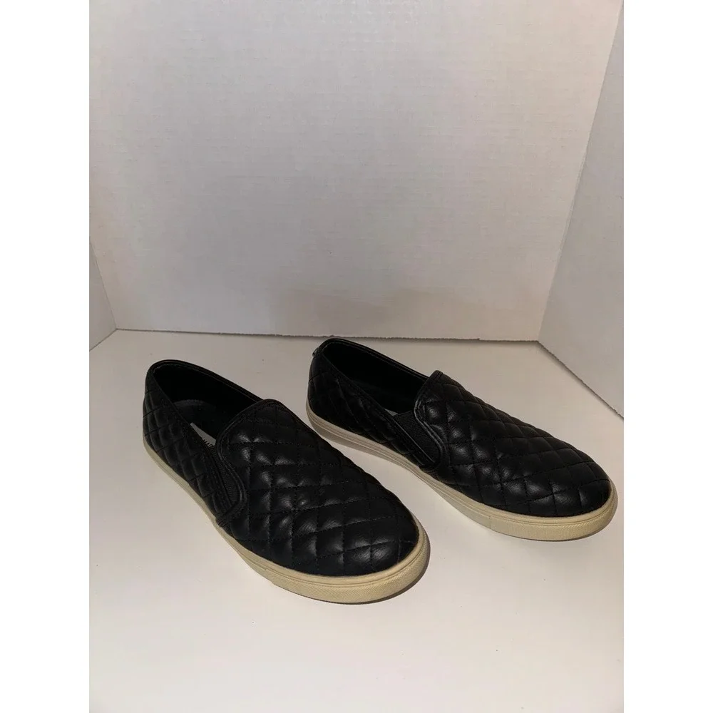 Steve Madden Slip-On Shoes‎
